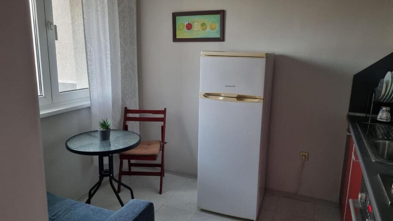 Apartment Violet Varna Buitenkant foto